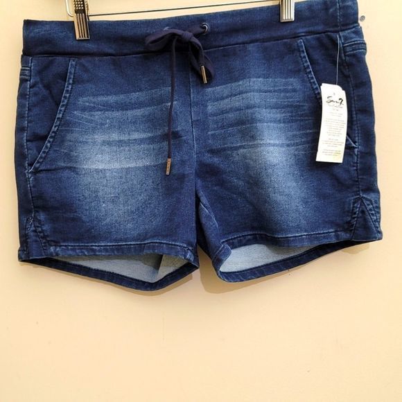 SEVEN7 women's Pull On Stretch Premium‎ Denim Knit Shorts 6 Blue NWT - Picture 1 of 11